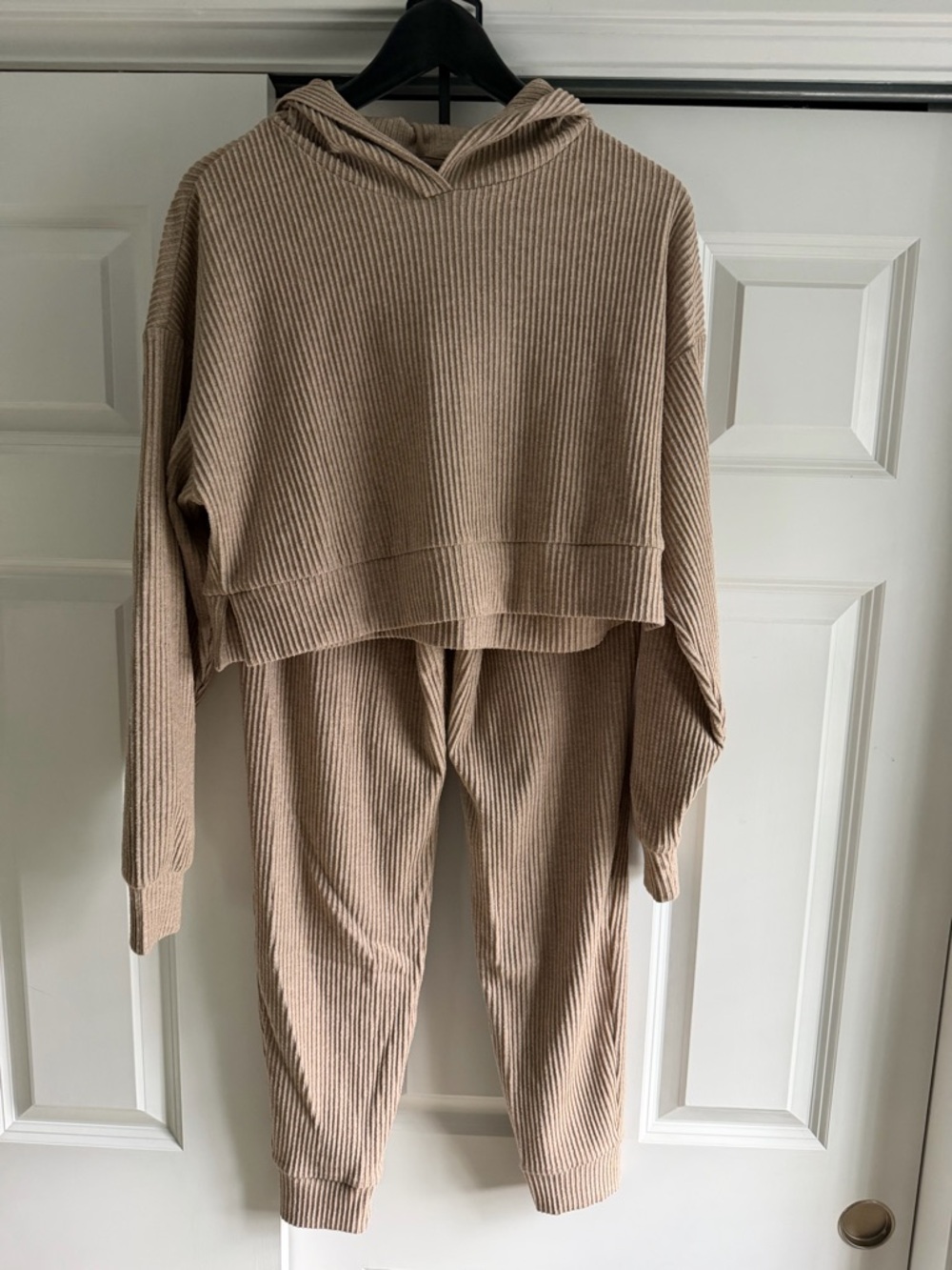Alo Ribbed Two-Piece Hoodie & Jogger Set